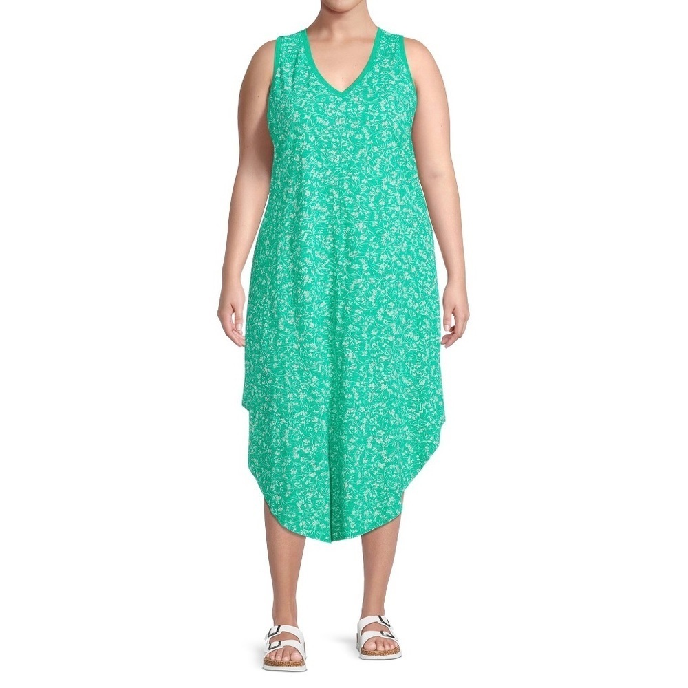 Terra & Sky Women's Plus Size V-Neck Sleeveless Tank Dress Size 0X (14W)